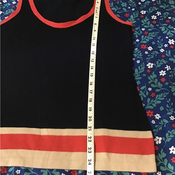 Women’s size medium Saks, fifth avenue scoop neck tank top sweater cc - Picture 4 of 8